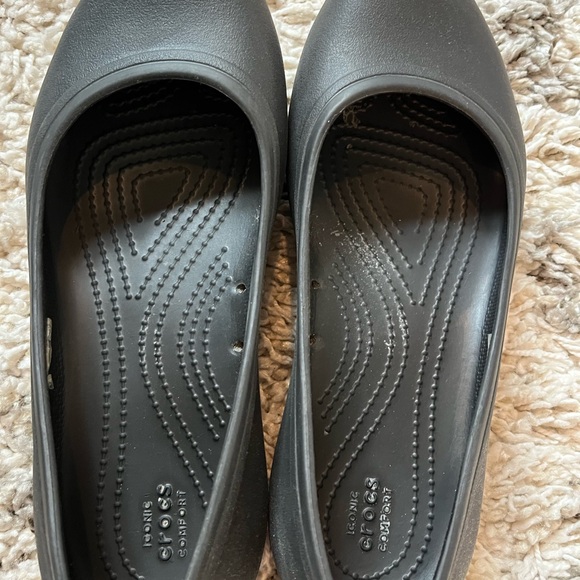 CROCS Black Women's Ballet Flats - Picture 3 of 5